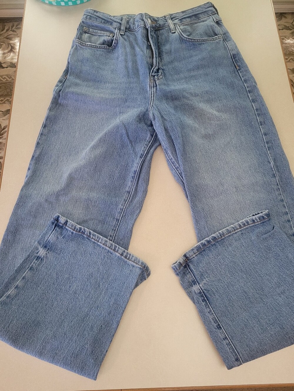 Forever 21 High Rise  Straight Leg Jeans